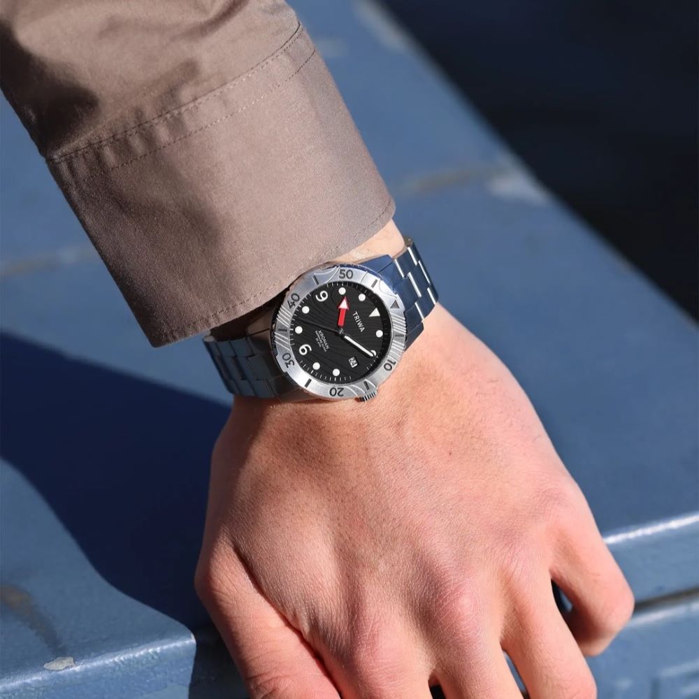 TRIWA Armbanduhr KRONAN SKERRY "Ocean Plastic", schwarzes Zifferblatt, Edelstahlband – Bild 5